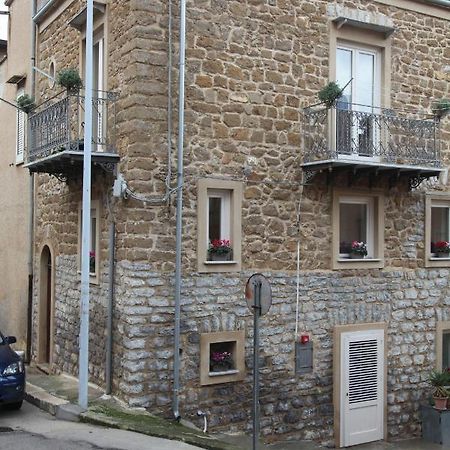 Chiarastella Rooms Villafrati Eksteriør bilde