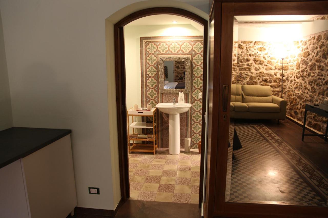 Chiarastella Rooms Villafrati Eksteriør bilde