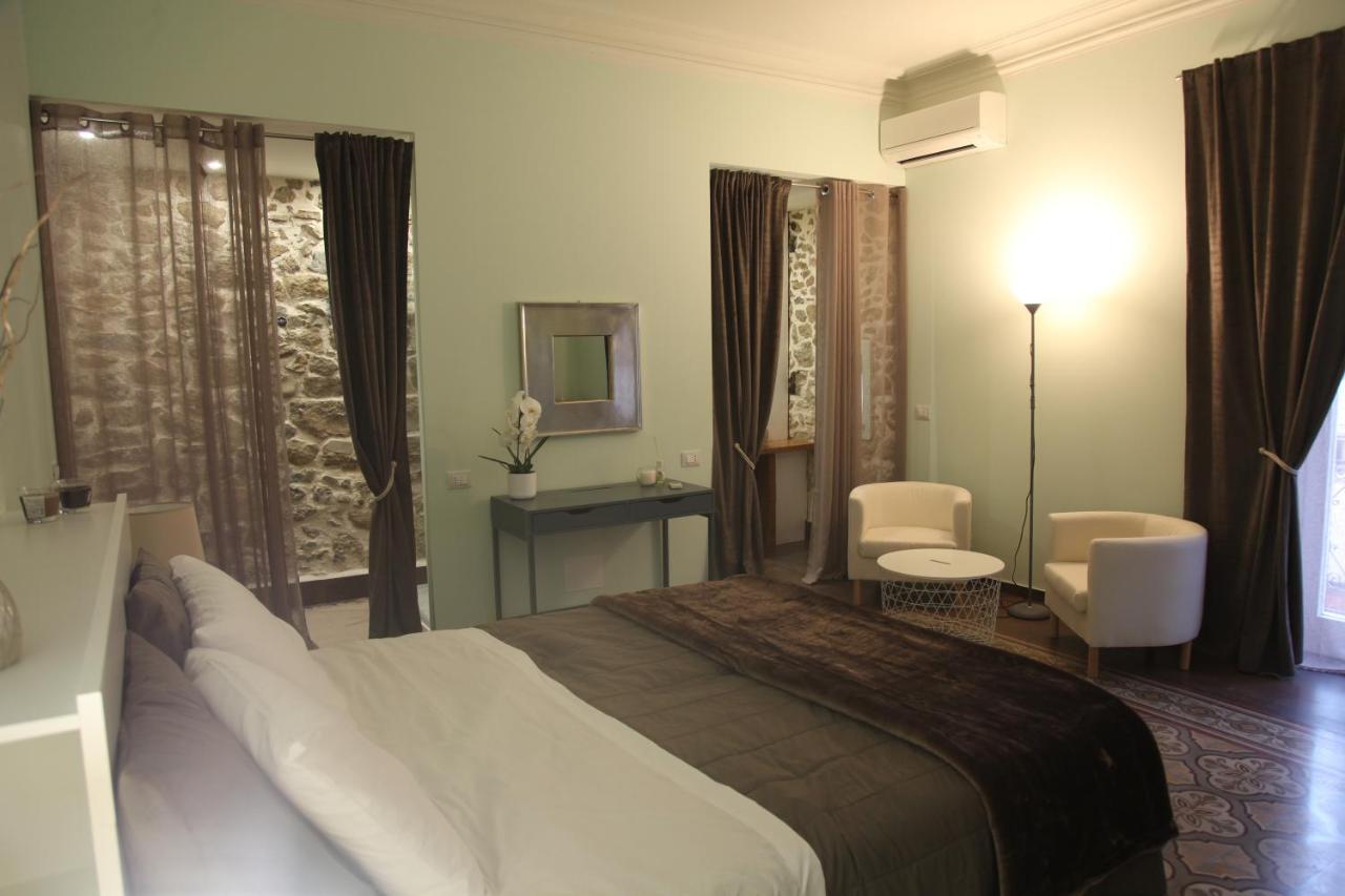 Chiarastella Rooms Villafrati Eksteriør bilde