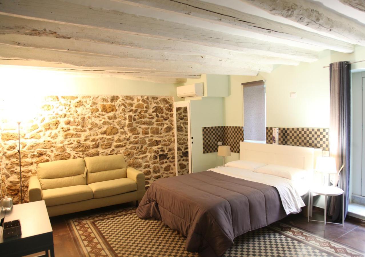 Chiarastella Rooms Villafrati Eksteriør bilde