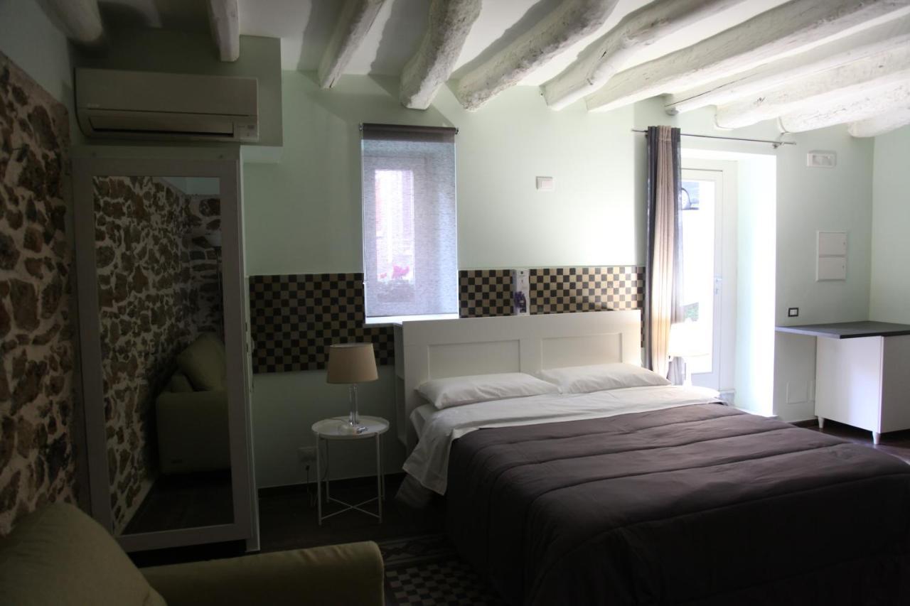 Chiarastella Rooms Villafrati Eksteriør bilde